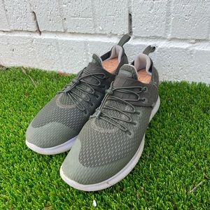 Nike Free Runs Shoes